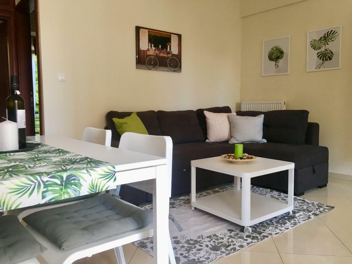 Vanilla'S Deluxe Apartment Perea Salonica Peraia  Bagian luar foto