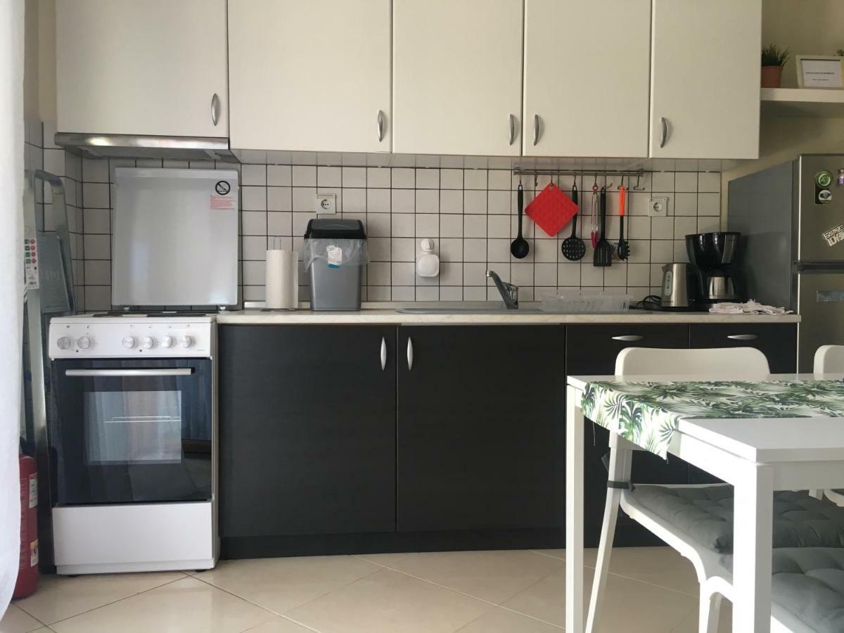 Vanilla'S Deluxe Apartment Perea Salonica Peraia  Bagian luar foto