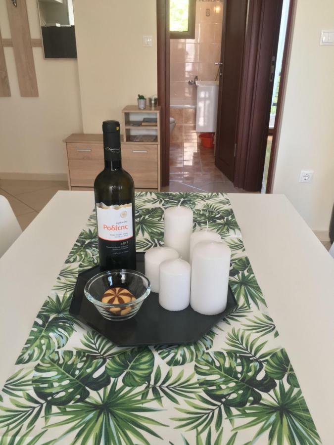 Vanilla'S Deluxe Apartment Perea Salonica Peraia  Bagian luar foto